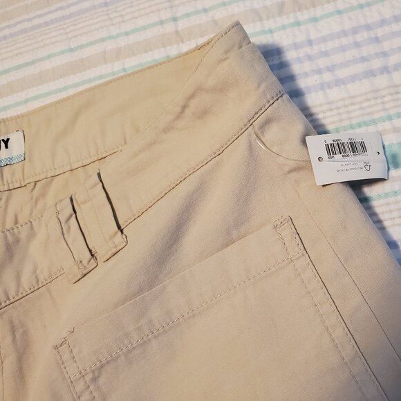 New - Light Tan Old Navy shorts Size 8 - Picture 4 of 6